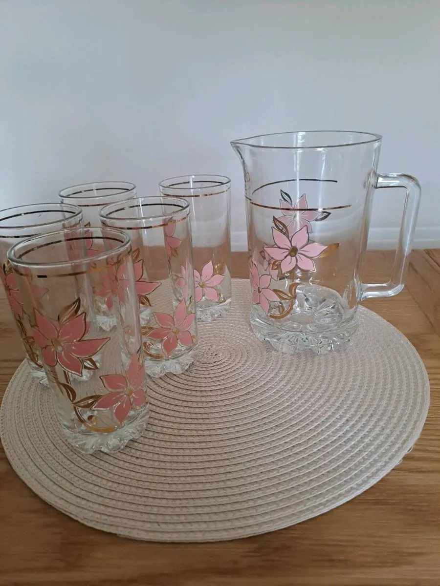 Beautiful vintage mid century beverage set - Image 1