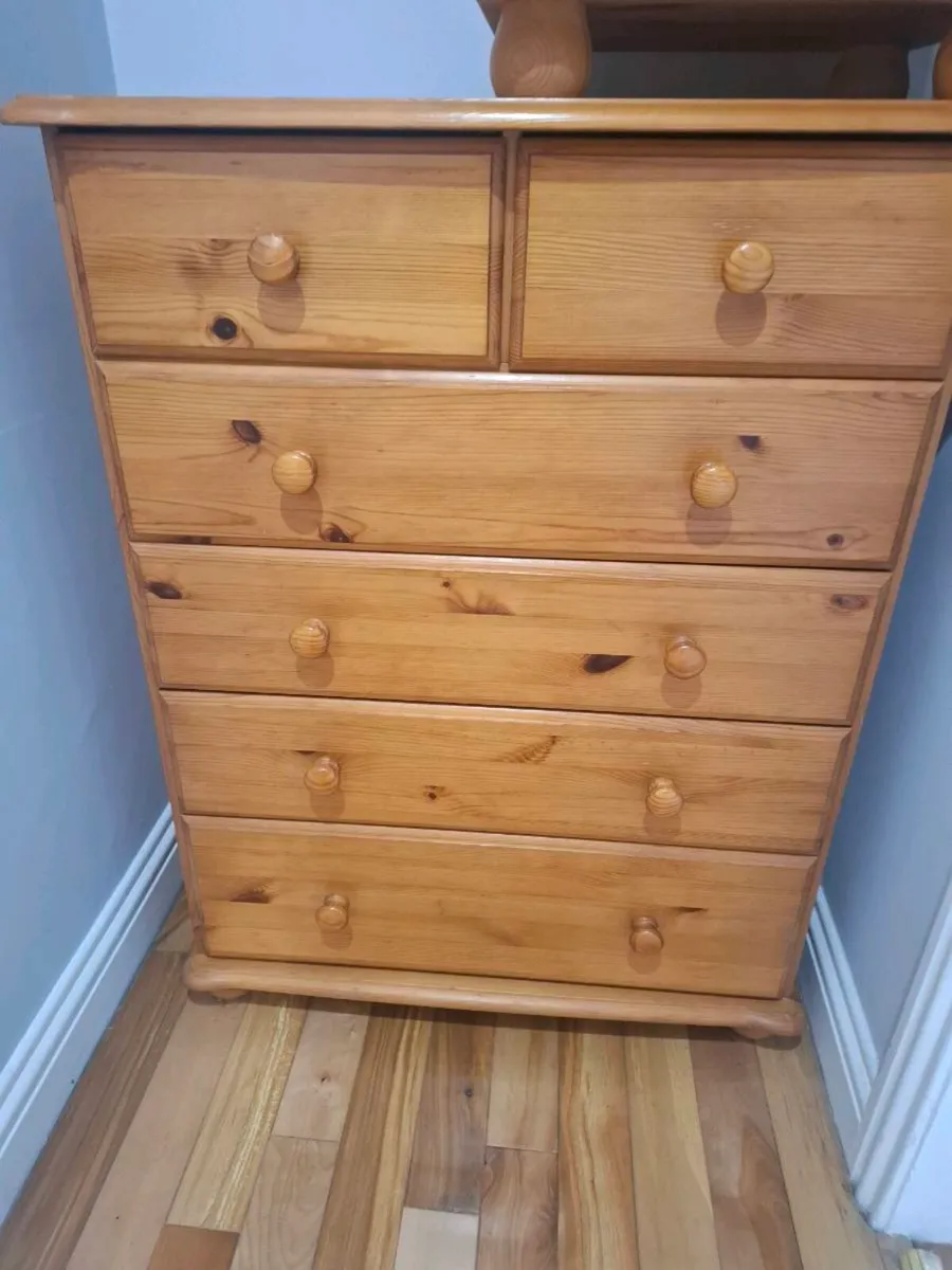 Bed, with chest of drawers and bedside locker. - Image 1