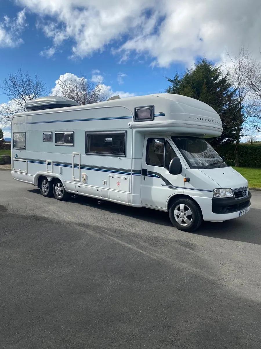 Autotrailer Campervan - Image 1