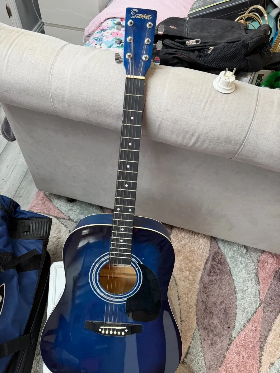 Guitar - Image 3