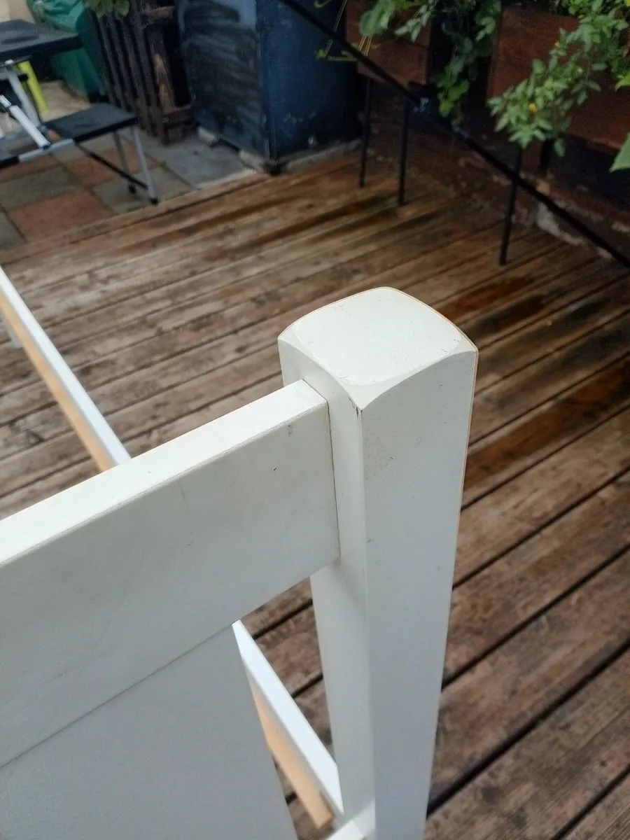 4ft white bedframe - Image 4