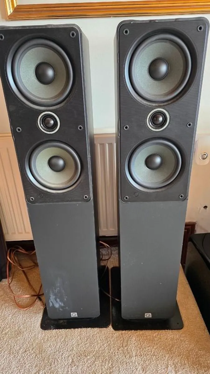 Q Acoustics 2050i Floorstanding Speakers. - Image 2