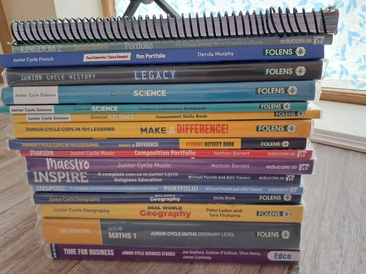 Miscellaneous Junior Cycle Books + edco Exam Paper - Image 1