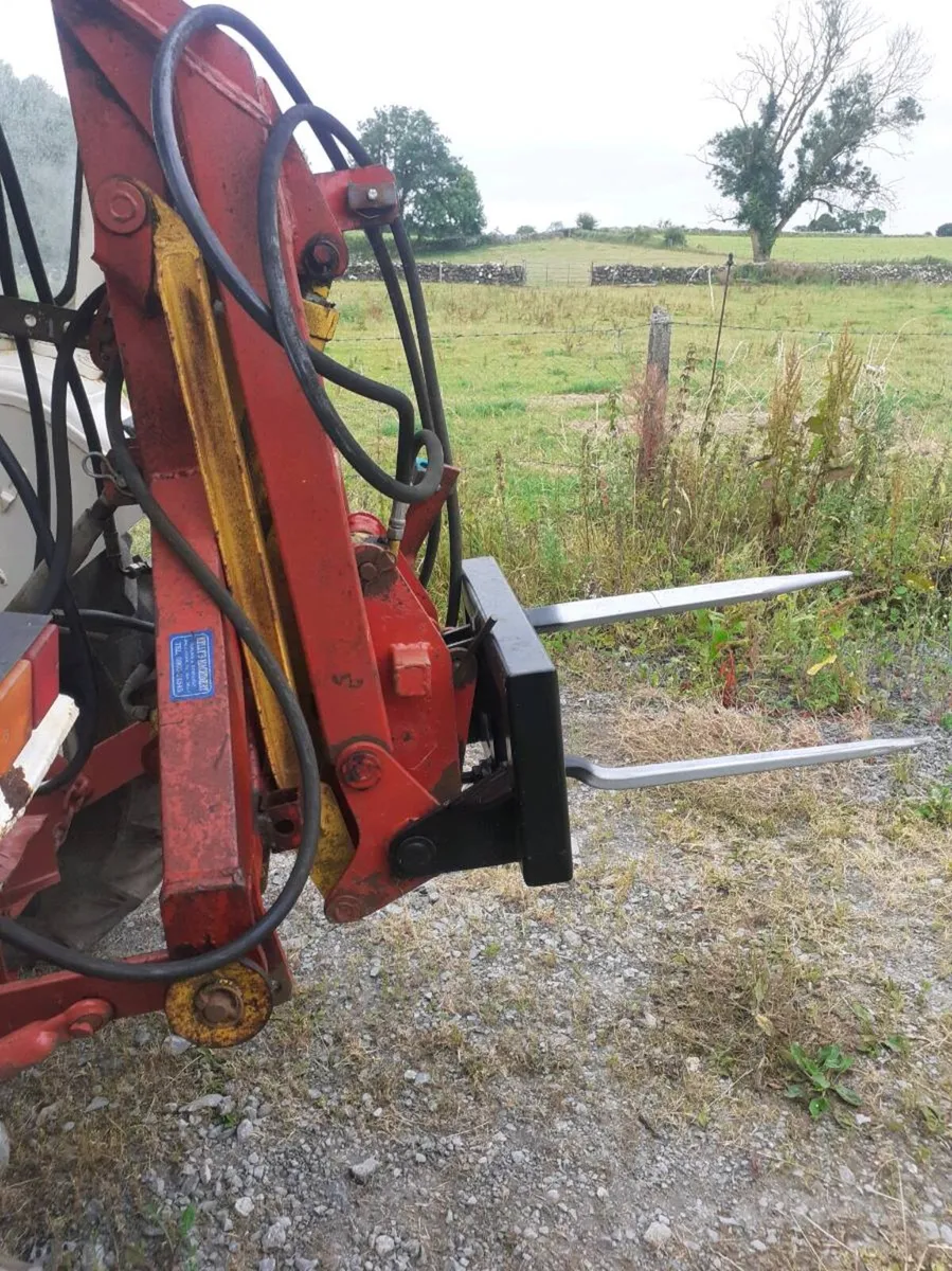 Bale Stacker - Image 2