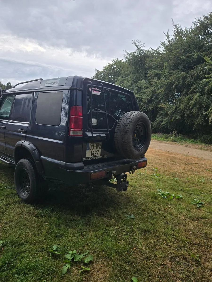 Land Rover Discovery 2003 - Image 3