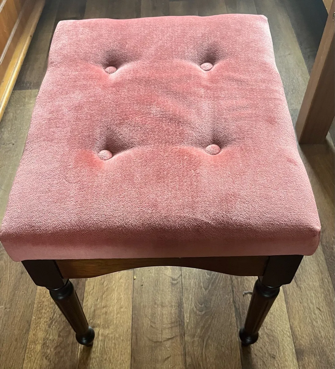 Vintage Pink Velvet Vanity Stool-Excellent - Image 4