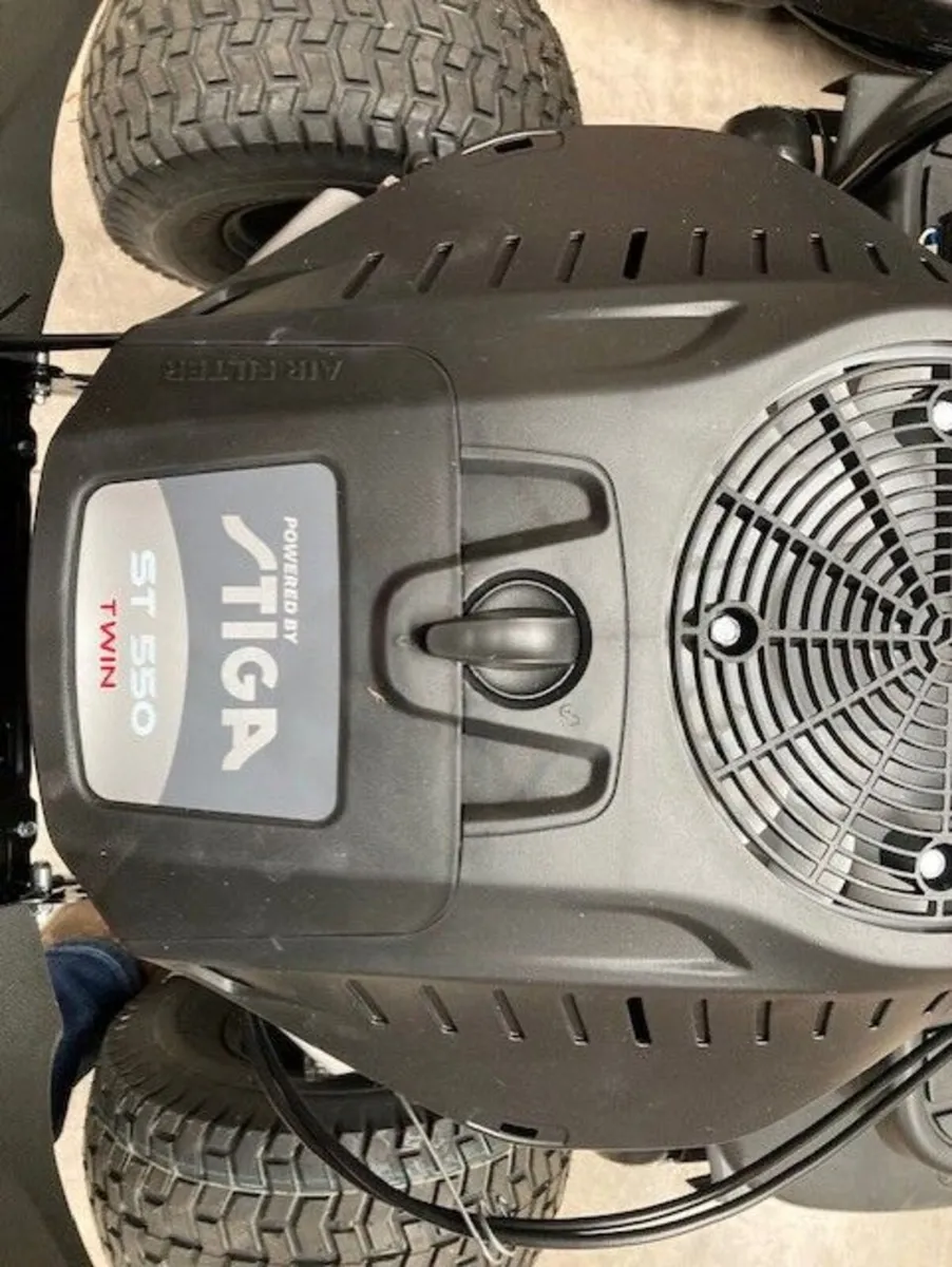 New Castelgarden XDC180HD - V Twin Engine - Hydro - Image 2
