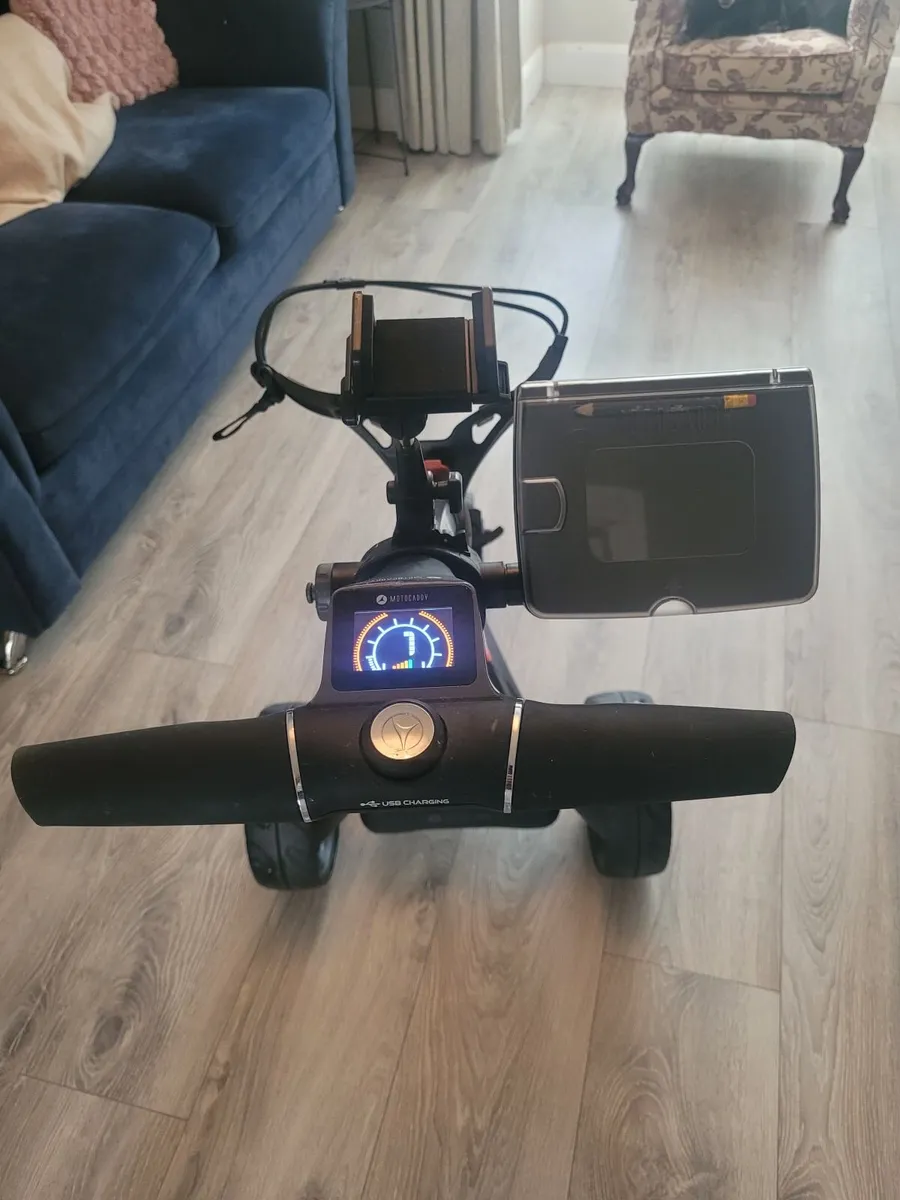 motocaddy s1 electric golf trolley - Image 3