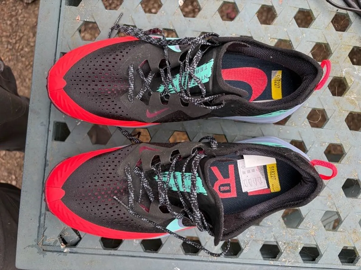 Nike Air Zoom Terra Kiger 7 Trainers - Image 4