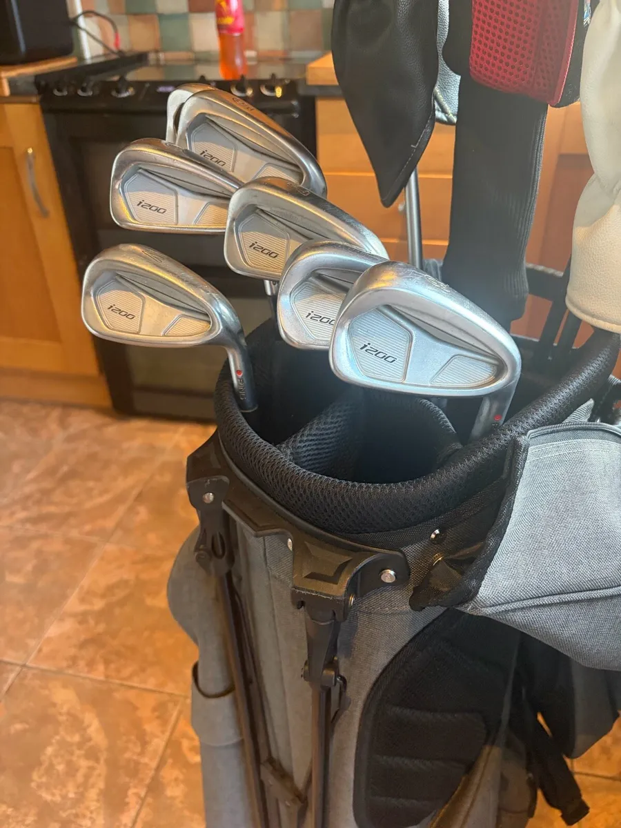 Ping i200 irons - Image 1