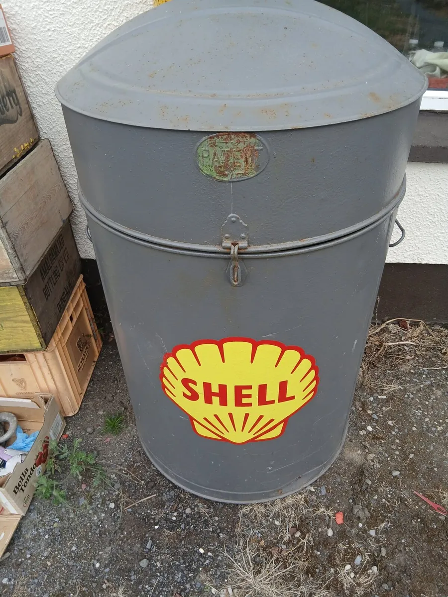 Vintage steel  shell garage oil dispenser - Image 1