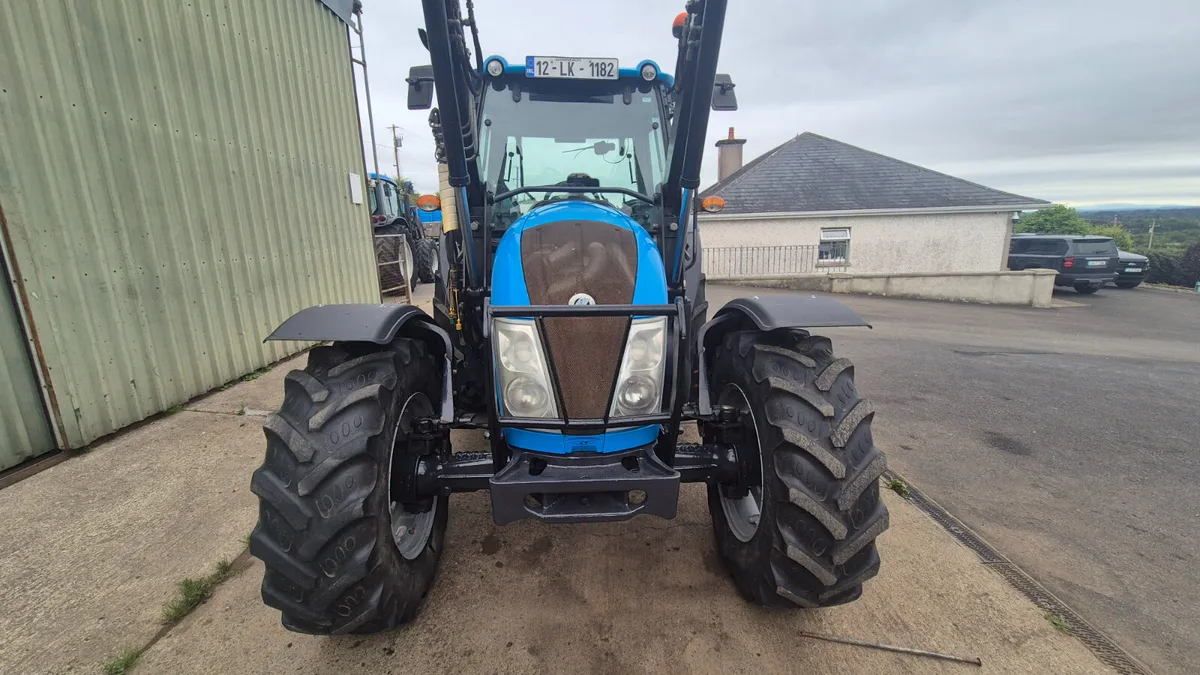LANDINI 5-110 H & LOADER - Image 2