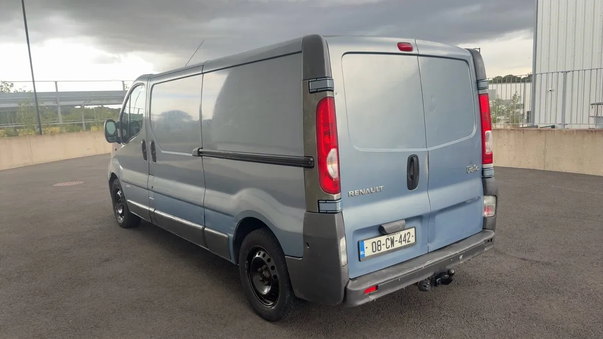 2008 Renault trafic NEW DOE 01/27 - Image 2