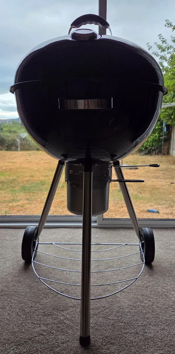 Charcoal Barbecue - Image 3