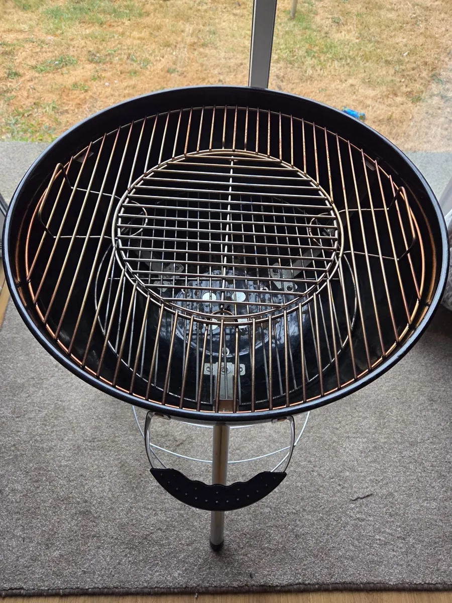 Charcoal Barbecue - Image 4