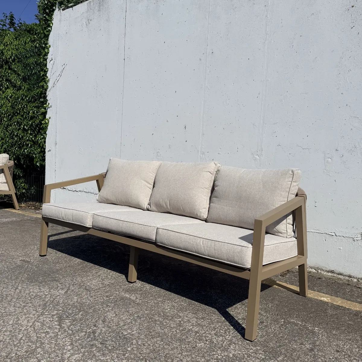 Outdoor Garden Furniture - Image 4