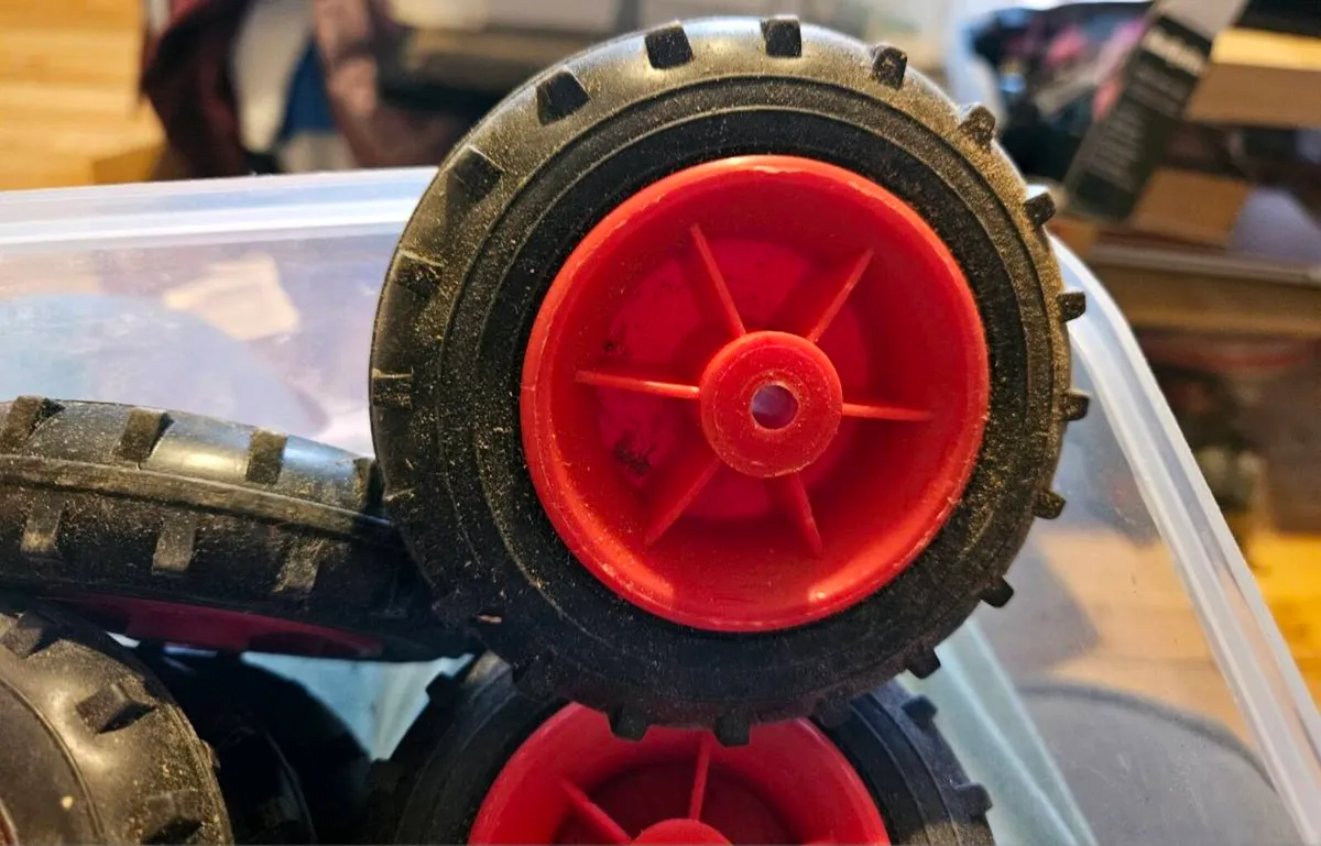 Hitchin Component Model Wheels - Image 2