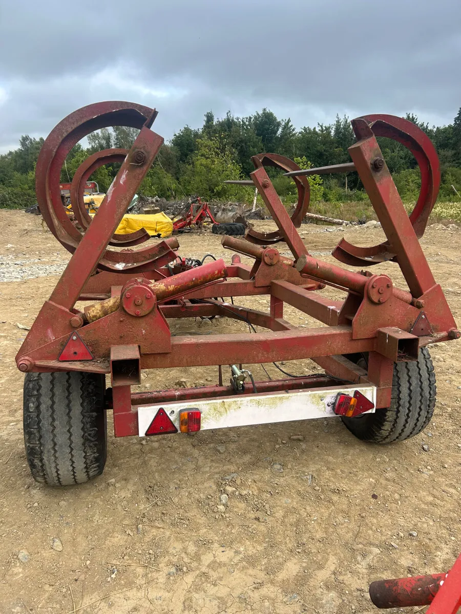 4 bale chaser - Image 4