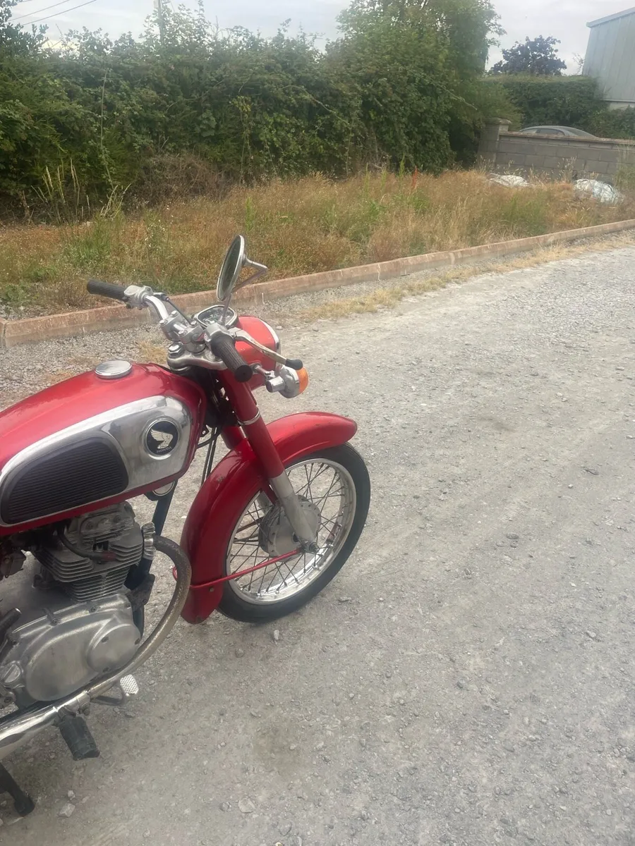 Honda CD 175 - Image 2