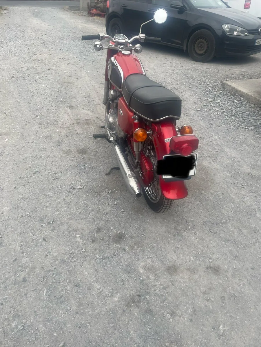 Honda CD 175 - Image 3