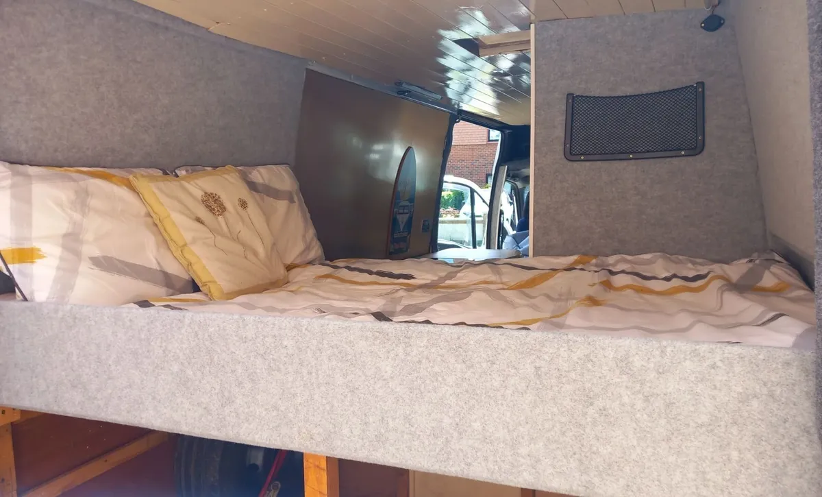 Campervan - Image 4