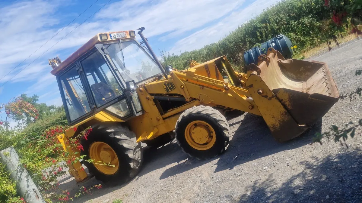Jcb 3cx 4x4 Turbo - Image 1