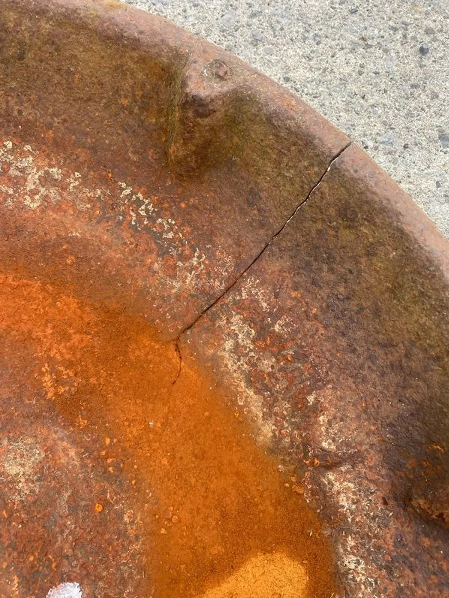 Vintage Cast Iron Pig Trough - Image 2
