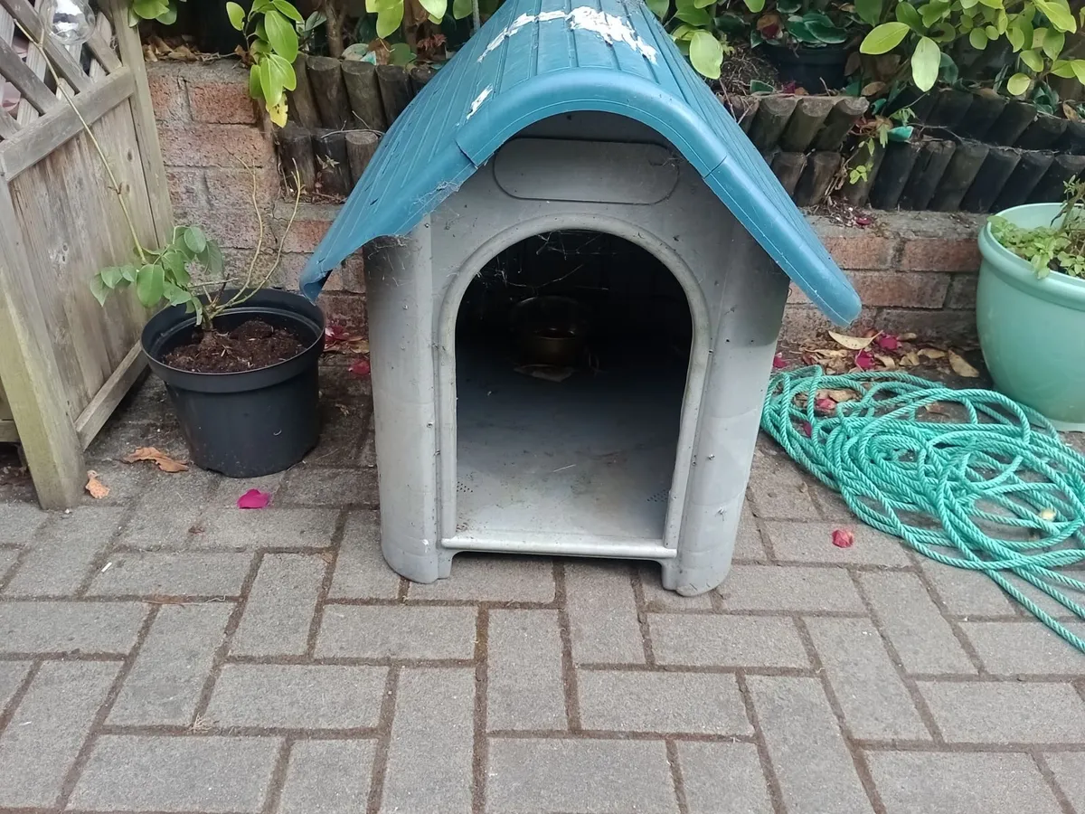 House for a small Furry - Image 1