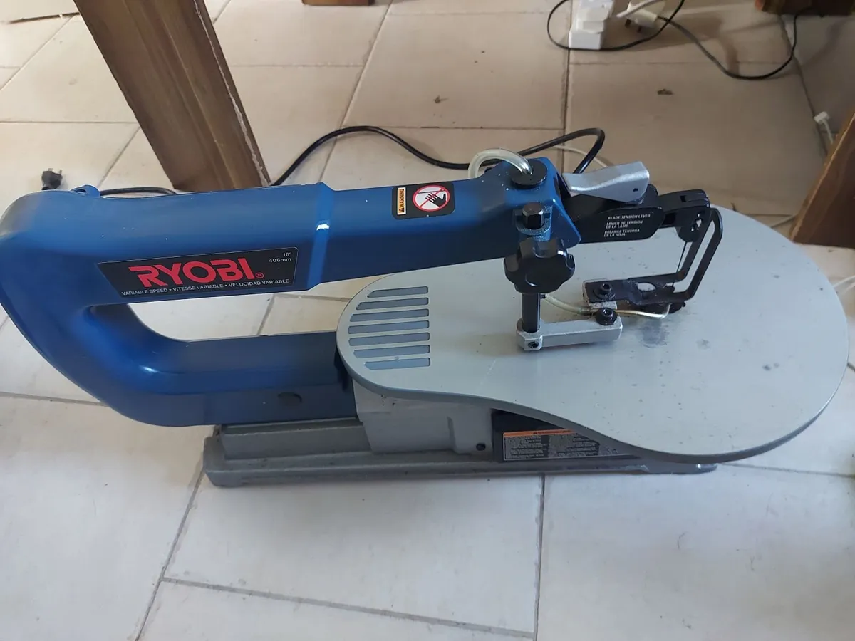 Ryobi SC162VS Scroll Saw, Cast Iron Base, - Image 1