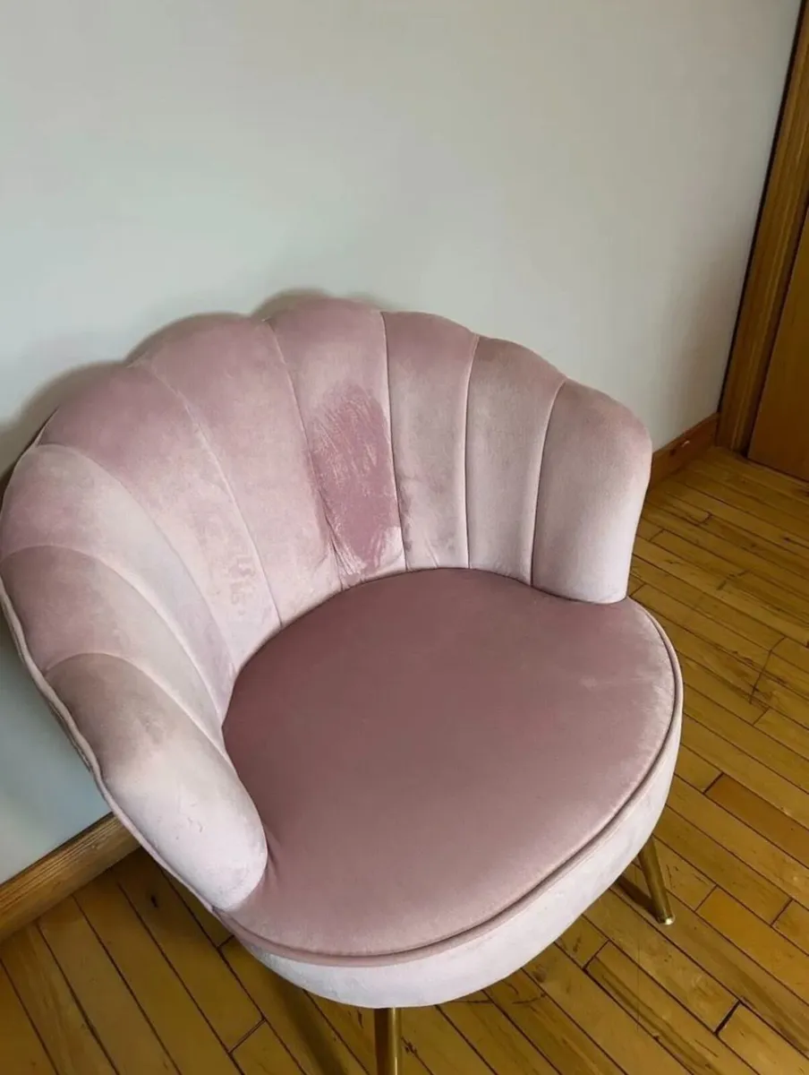 Pink Velvet Shell Accent Chair - Image 4