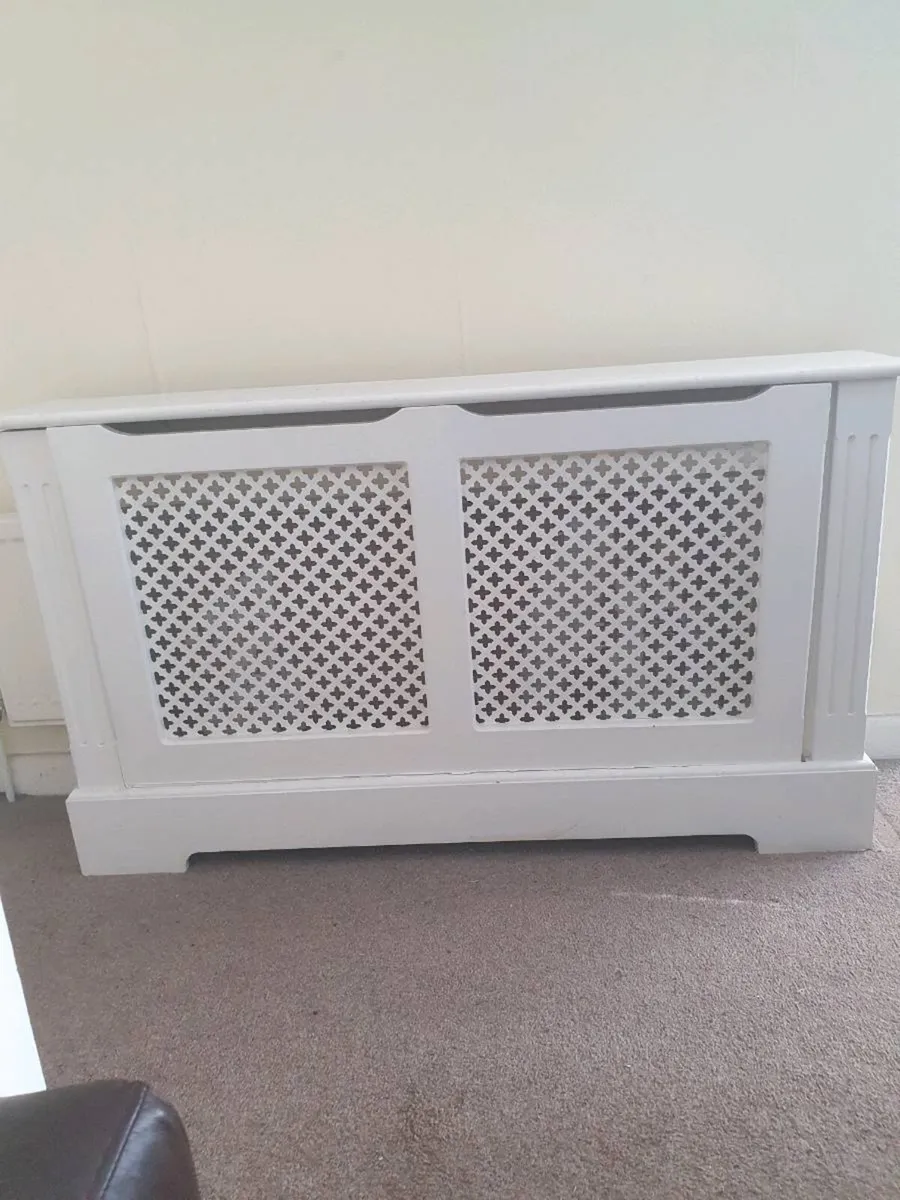 Radiator cover - Image 2