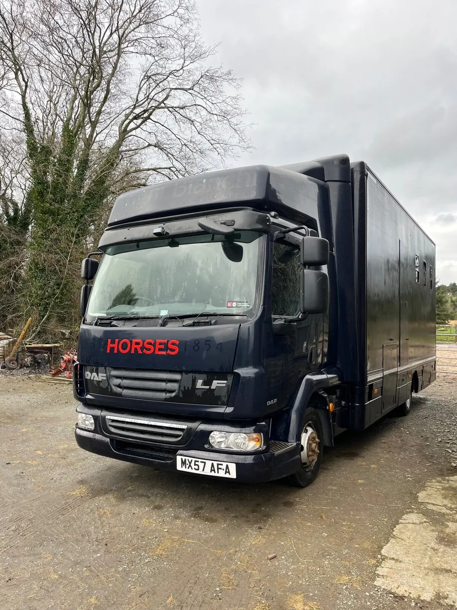 Horse lorry - Image 2