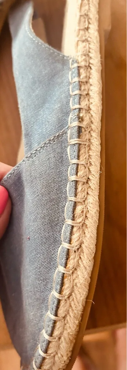Denim Espradillies style sandals size 7(40) VGC - Image 2