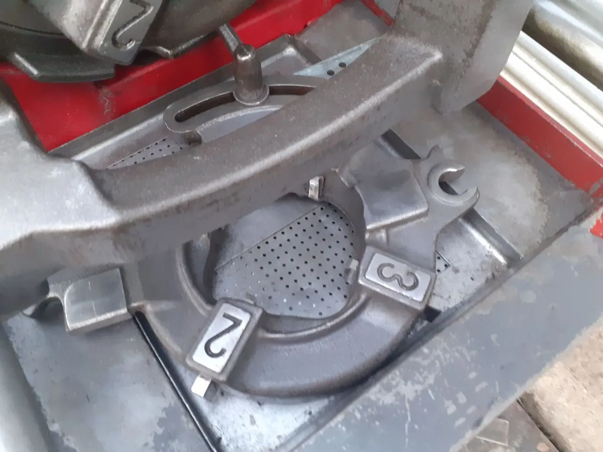 ROTHENBERGER 4 INCH THREADING MACHINE - Image 3