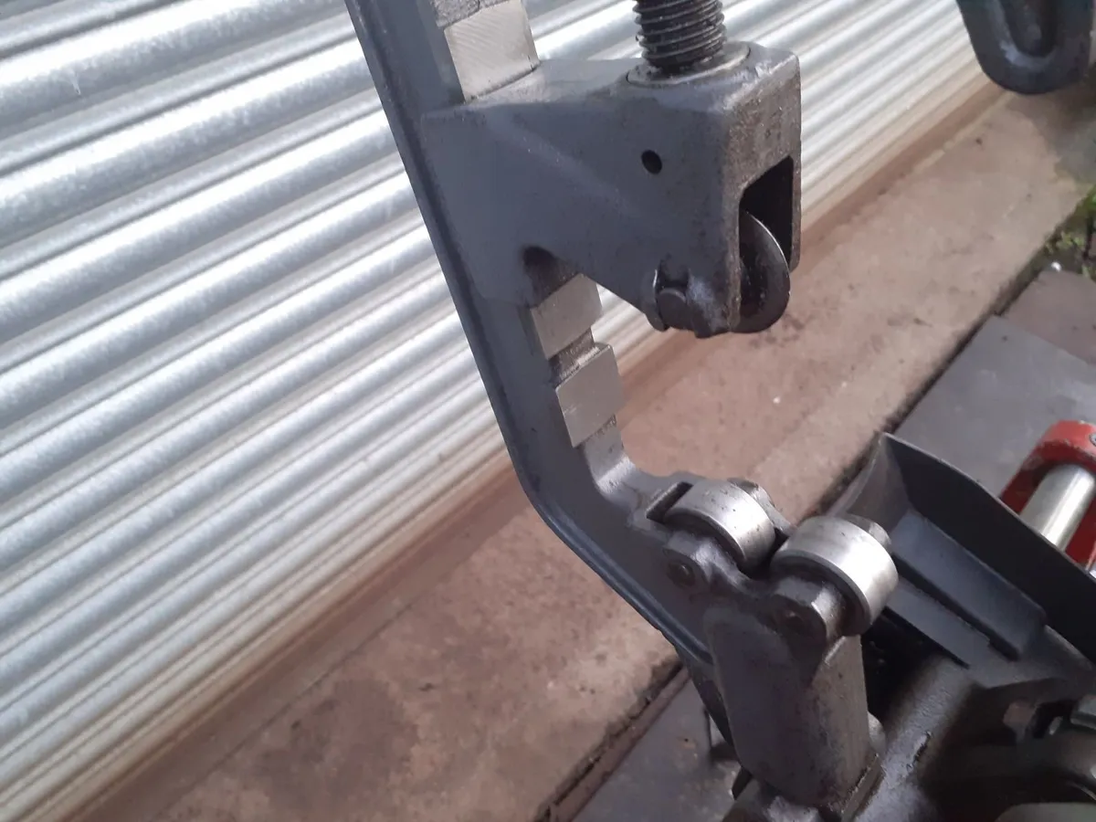 ROTHENBERGER 4 INCH THREADING MACHINE - Image 4