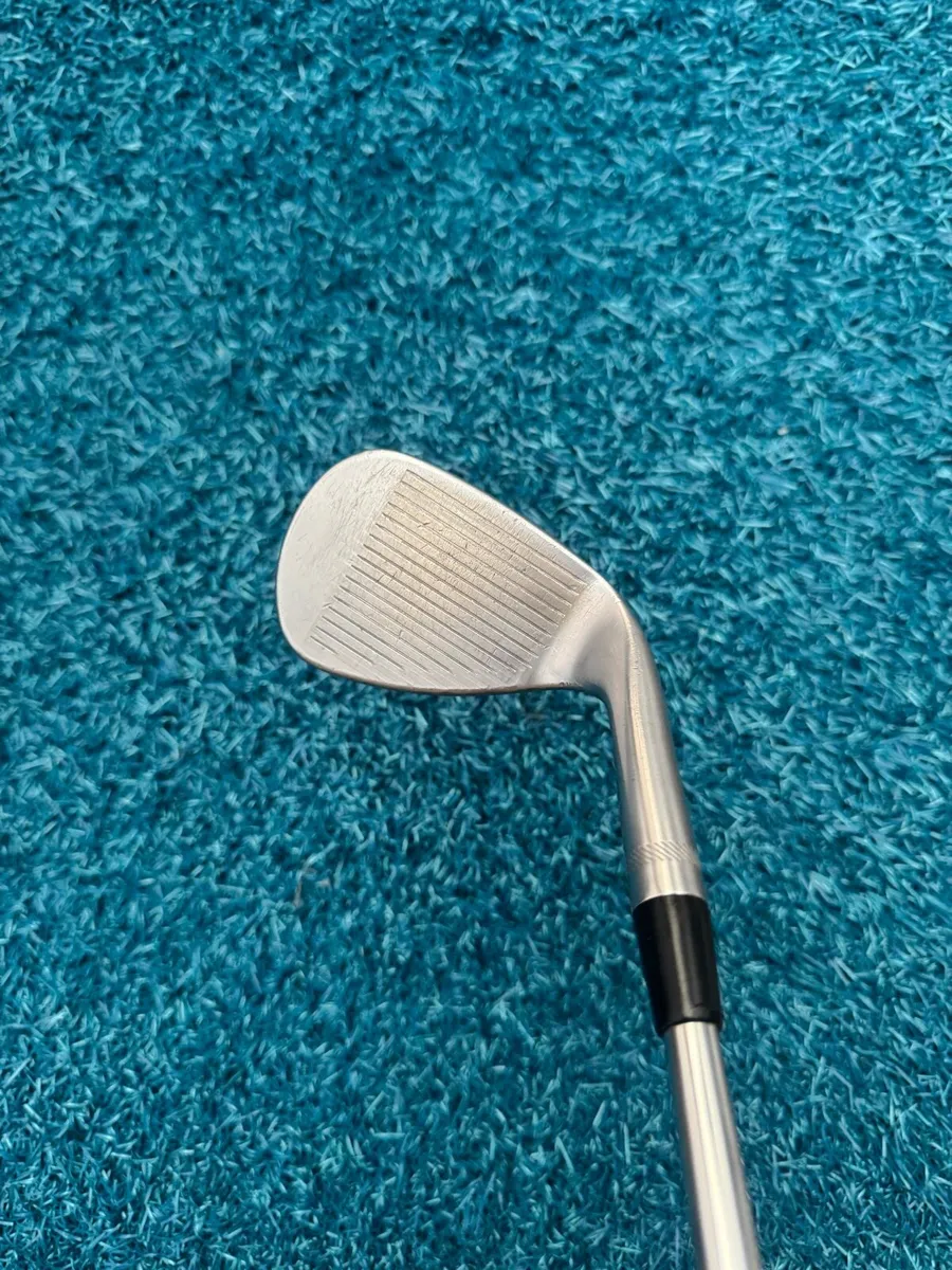 Titleist Vokey SM9 60 degree - Left Handed - Image 2