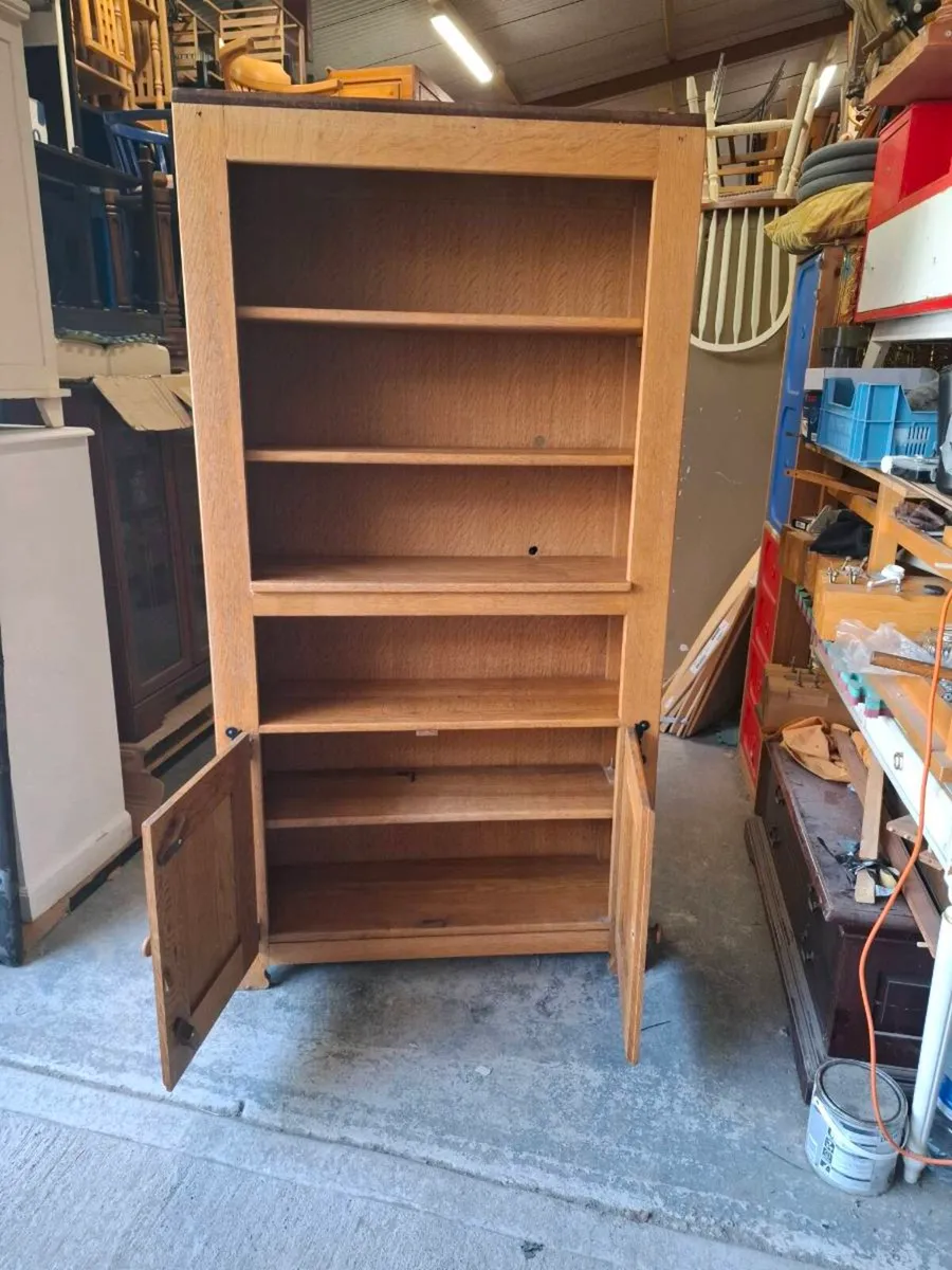 Heavy Solid Oak Bookcase / Cabinet (DELIVERY) - Image 2