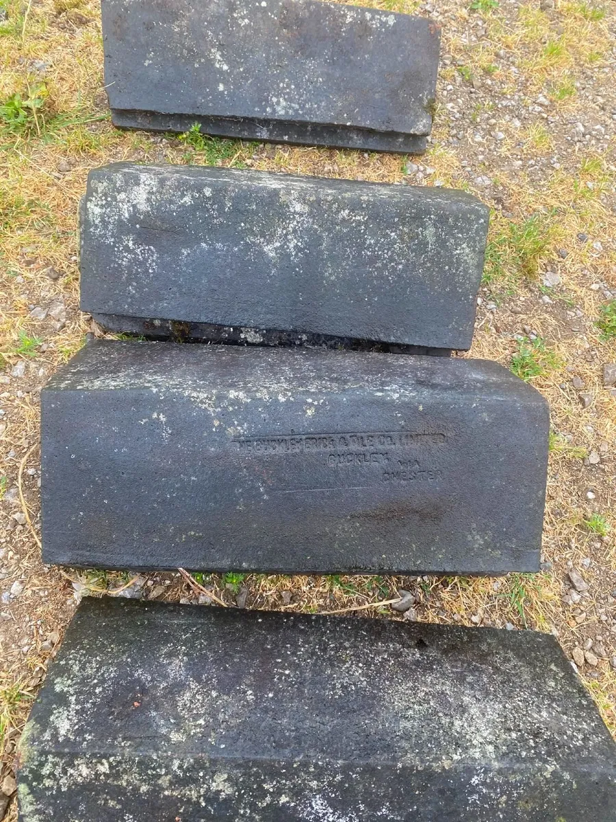 Concrete ridge caps - Image 3