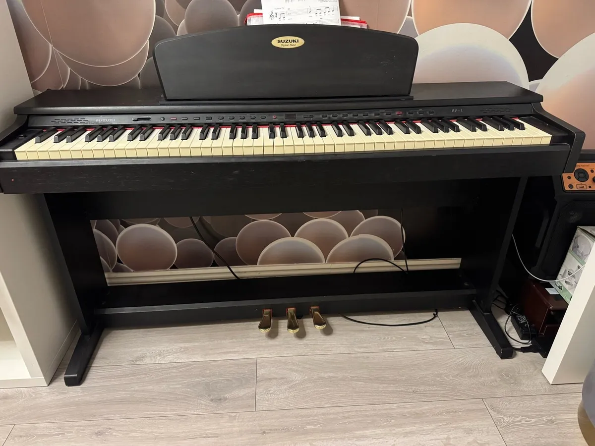 Digital piano - Image 4