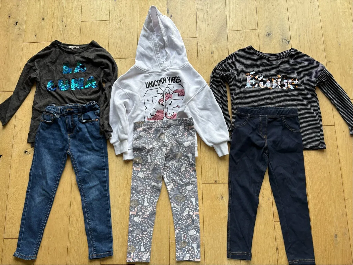 Mixed ages girls clothes 4-7 years - Image 3