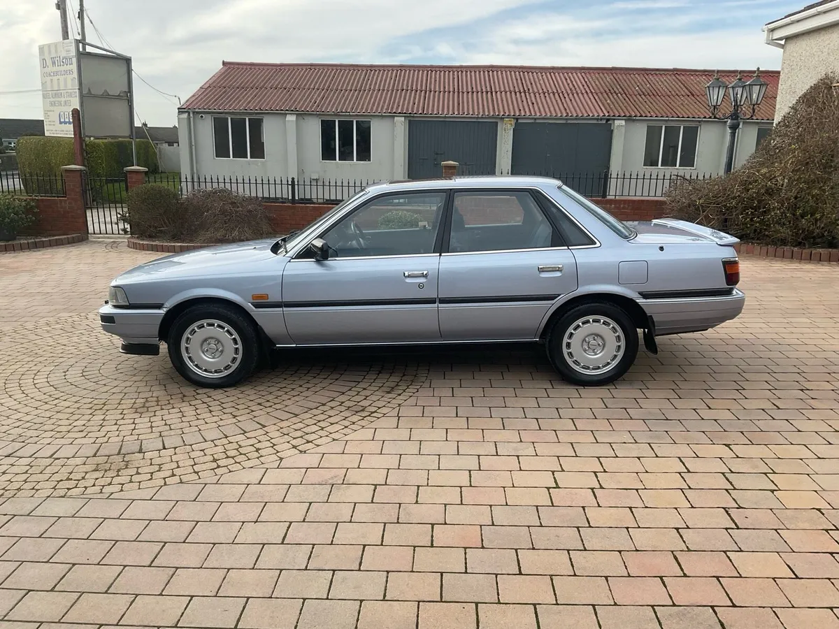 1989 Toyota Camry V6 - Image 4