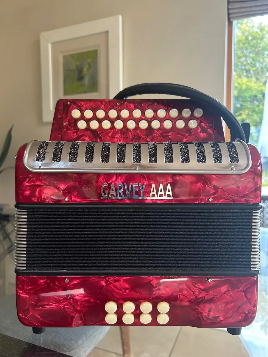 Garvey AAA Accordian - Image 2