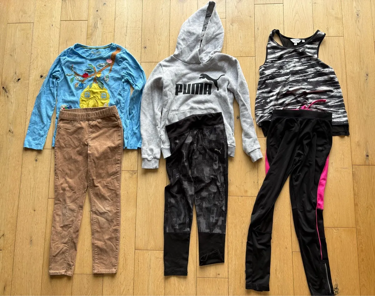 Mixed ages girls clothes 7-9 years - Image 3