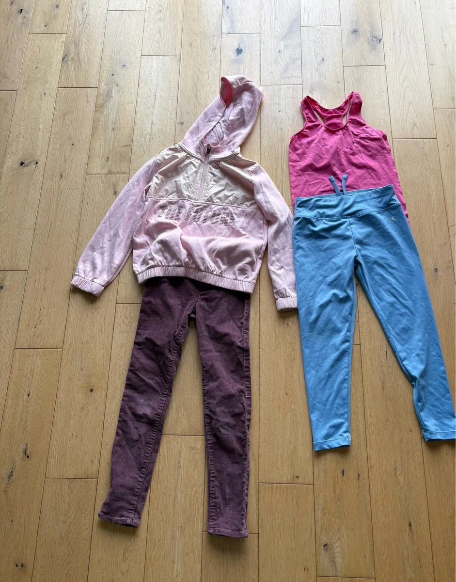 Mixed ages girls clothes 7-9 years - Image 4