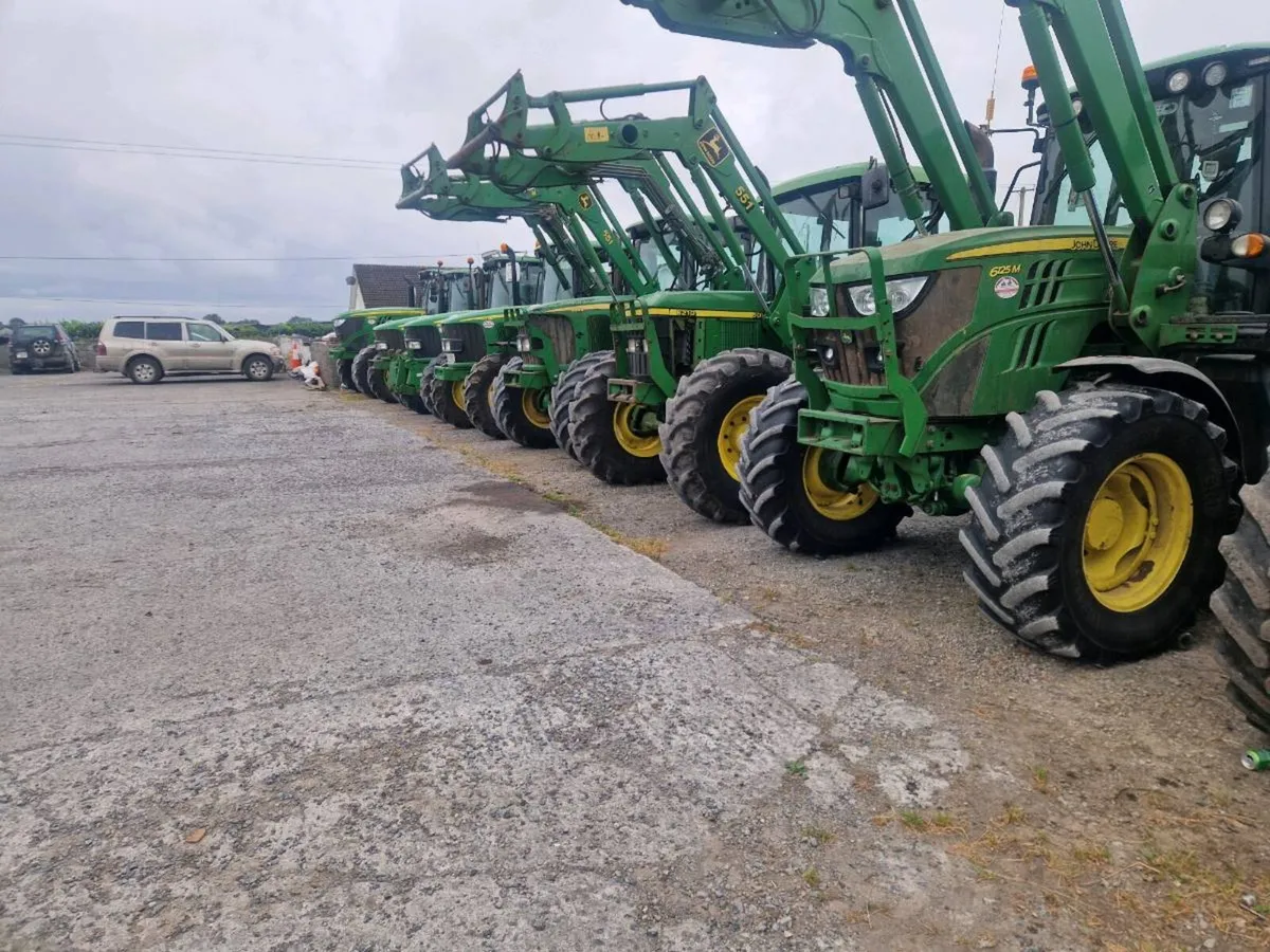 Selection of  johndeere tractors 🚜 - Image 2