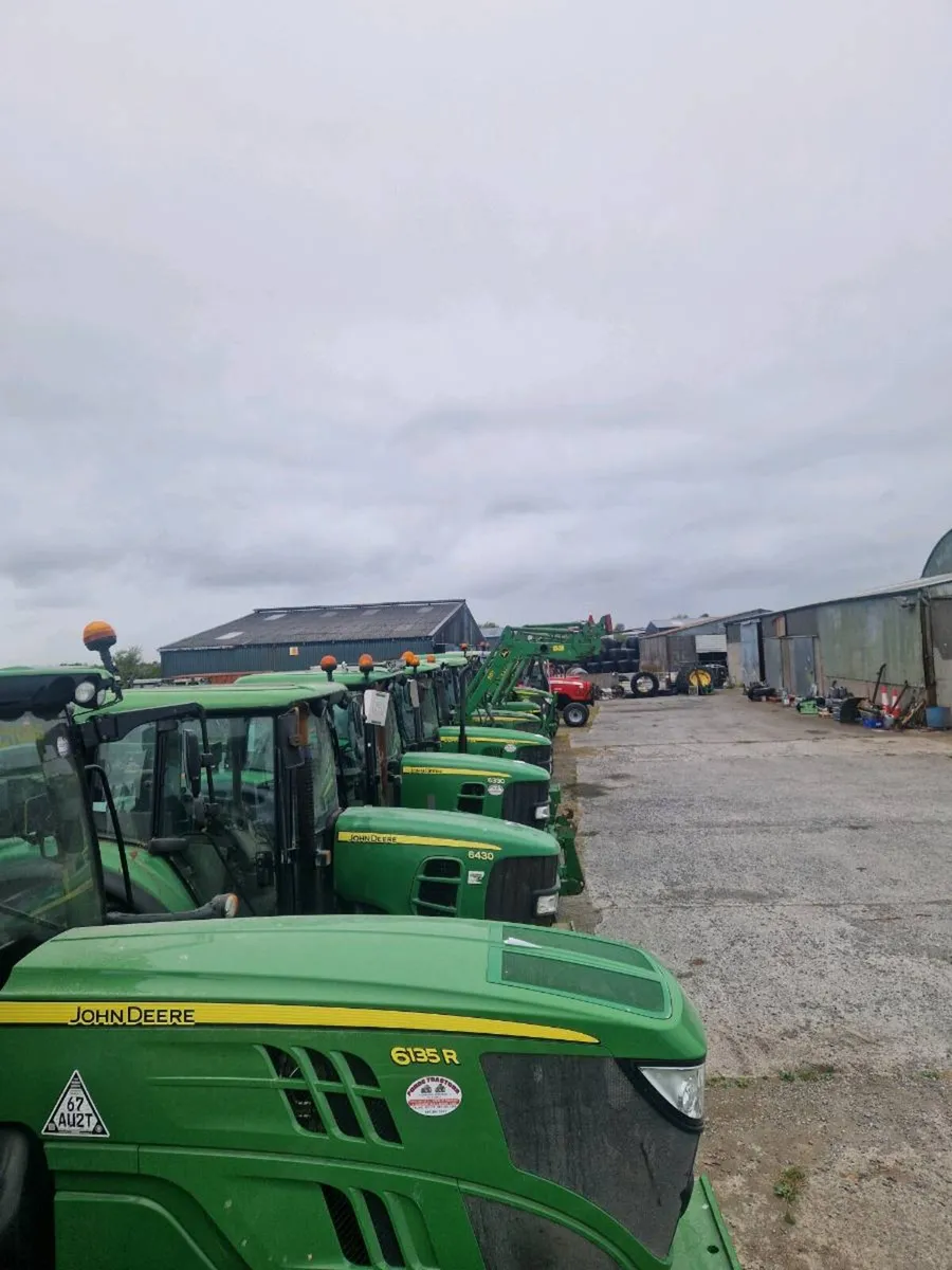 Selection of  johndeere tractors 🚜 - Image 4