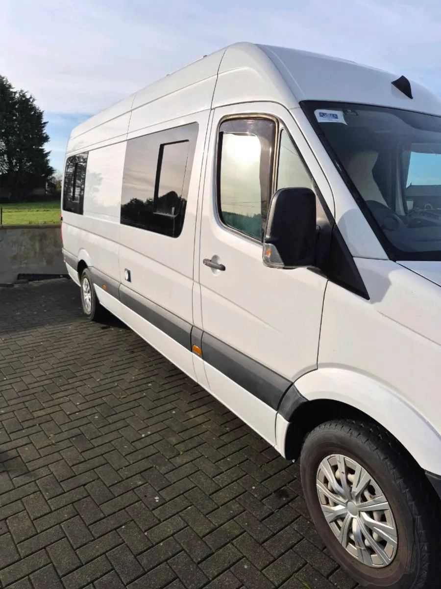 Campervan - Image 3