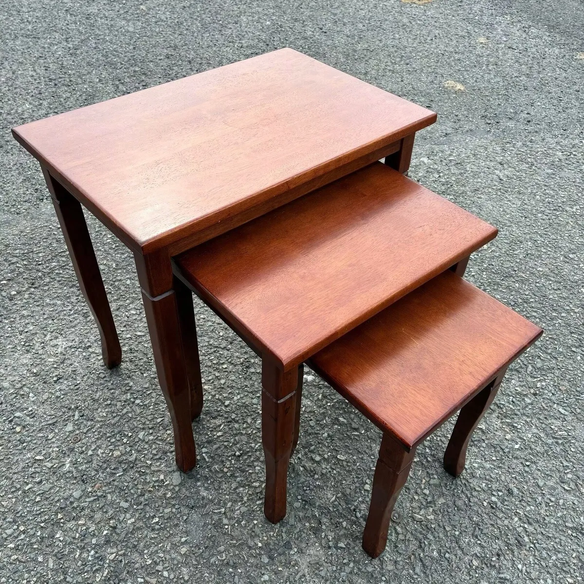 Nest of tables - Image 1