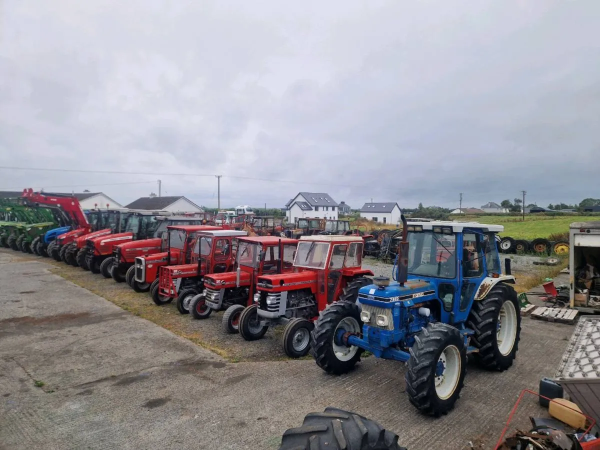 Selection  of Massey Ferguson Tractors - Image 3