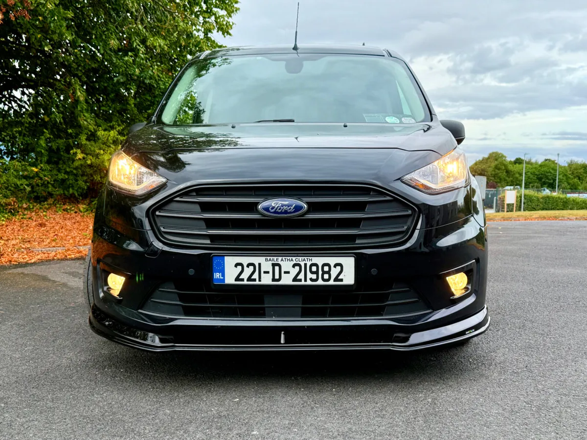 2022  Ford Transit Connect LWB  Stunning Condition - Image 2